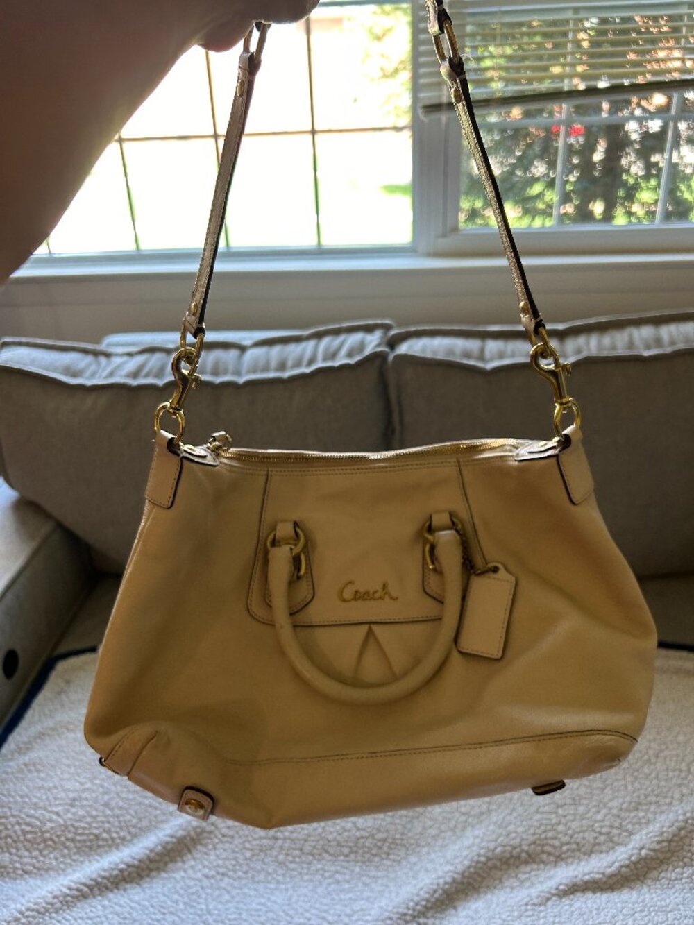 Coach -- white leather ashley satchel bag, pink interior, gold hardware